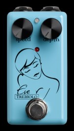Red Witch Seven Sisters Eve Tremolo
